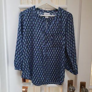 Liz Claiborne 3/4 sleeve blouse, size PL, Navy and multi print